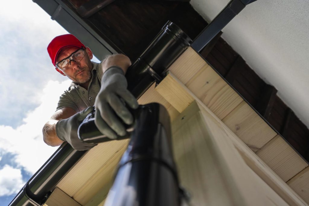 Roof drainage tips for flat roofs